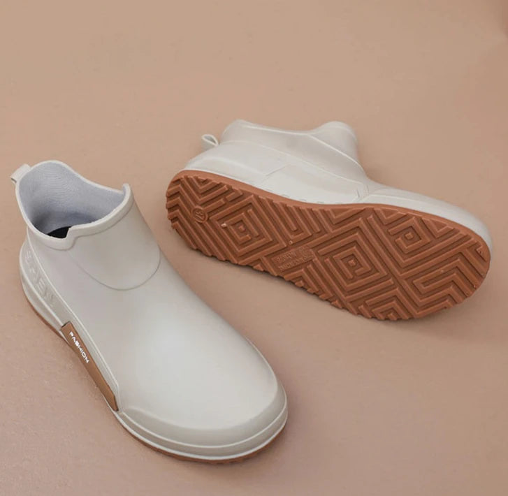 Waterproof Ankle Rain Boots for Men Chef Kitchen Fleece-lined Man Shoes Work Fashion Rainy Day Non-slip Garden Fishing Wellies