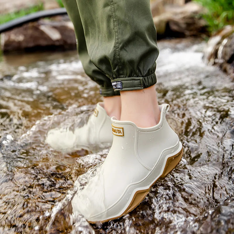 Low-cylinder Rain Shoes for Men and Women: Outdoor Fishing Waterproof Shoes, Stylish Style for Outdoor Wear, Rain Boots