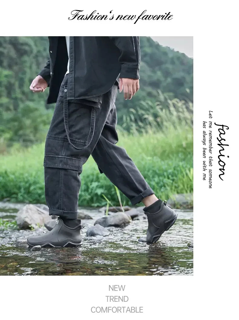 Winter Windproof Cotton Rain Boots Men Warm Light Ankle Rainboots Fashion Black Slip on Rain Shoes Men Waterproof Work Boot 2024
