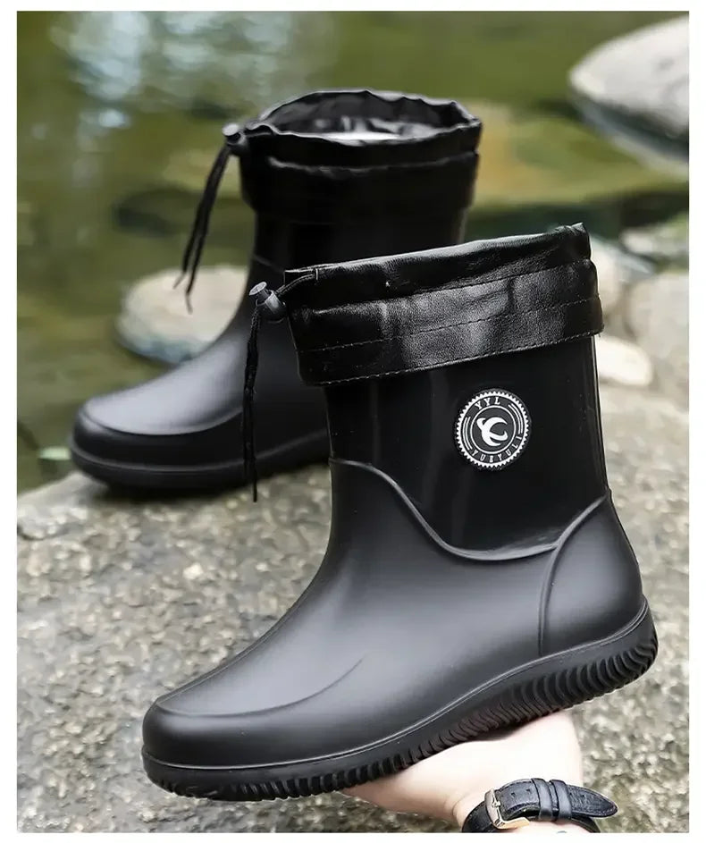 Men Rain Boots Non-slip Light Hiking Rain Shoes Slip on Waterproof Outdoor Leisure Rubber Fishing Shoes Work Water Shoes