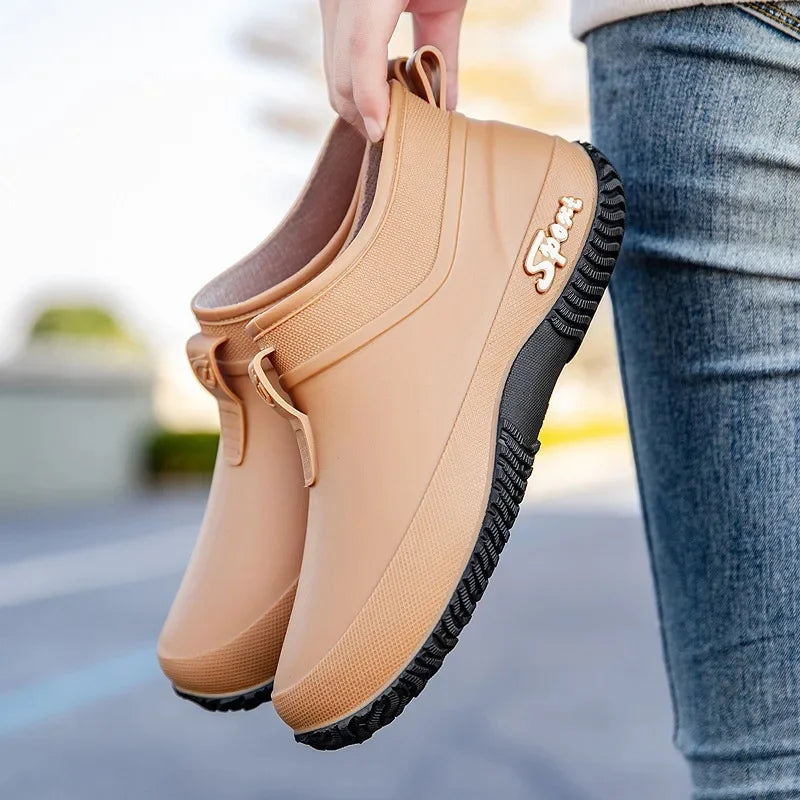 Leisure thick soled waterproof outdoor wear-resistant women's short tube water shoes daily casual rain boots