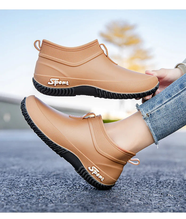 Leisure thick soled waterproof outdoor wear-resistant women's short tube water shoes daily casual rain boots