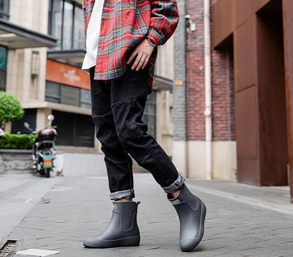 Winter Big Size Warm Waterproof Fleece-lined Short Men's Rain Boots Chef Kitchen Rainy Day Adult Without Lacing Mud Male Shoes