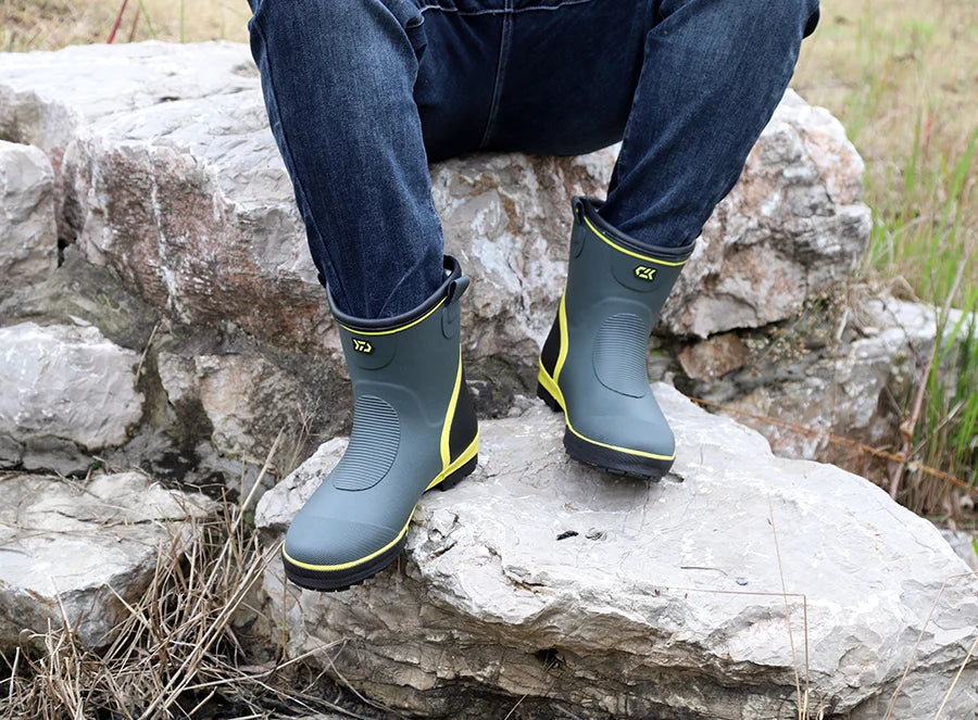 Thiened Fce Lined Rubber Rain Boots Men's Mid-Calf Warm Waterproof Non-Slip Fiing Boots Cold Resistant Booties