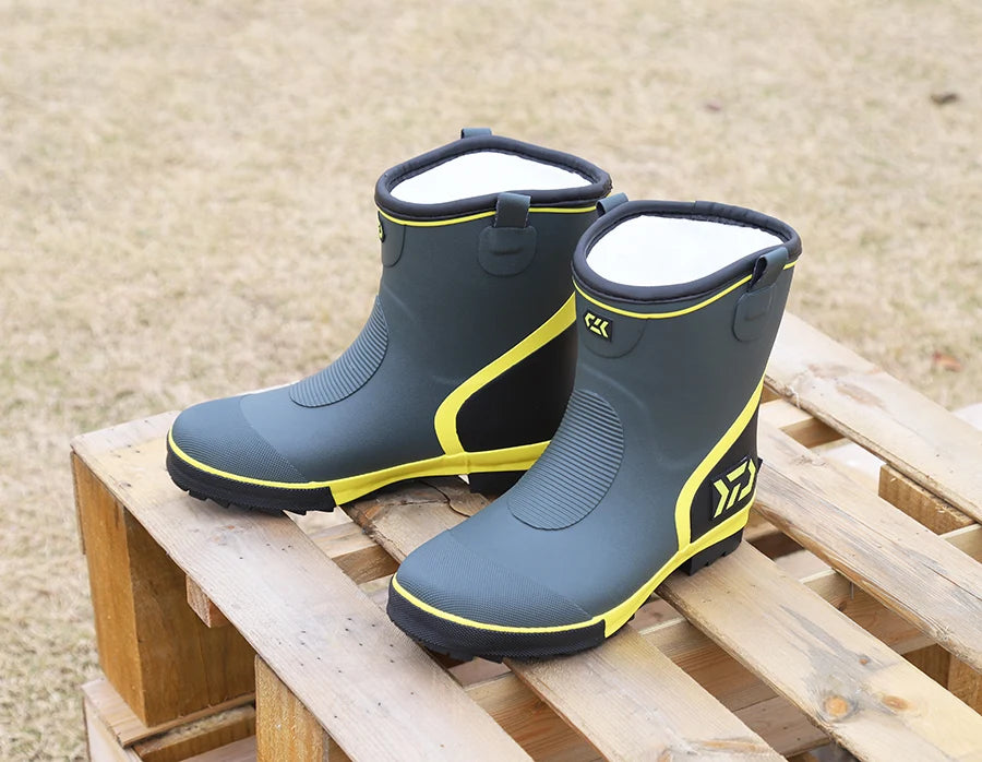 Thiened Fce Lined Rubber Rain Boots Men's Mid-Calf Warm Waterproof Non-Slip Fiing Boots Cold Resistant Booties