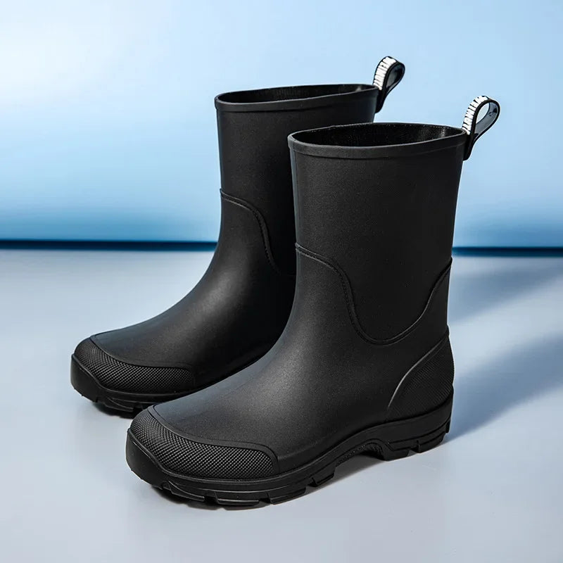 Men's Mid-calf Rain Boots.  New Style. Fashionable Mid-calf Outdoor Slip-resistant Water Shoes. Lightweight and Waterproof