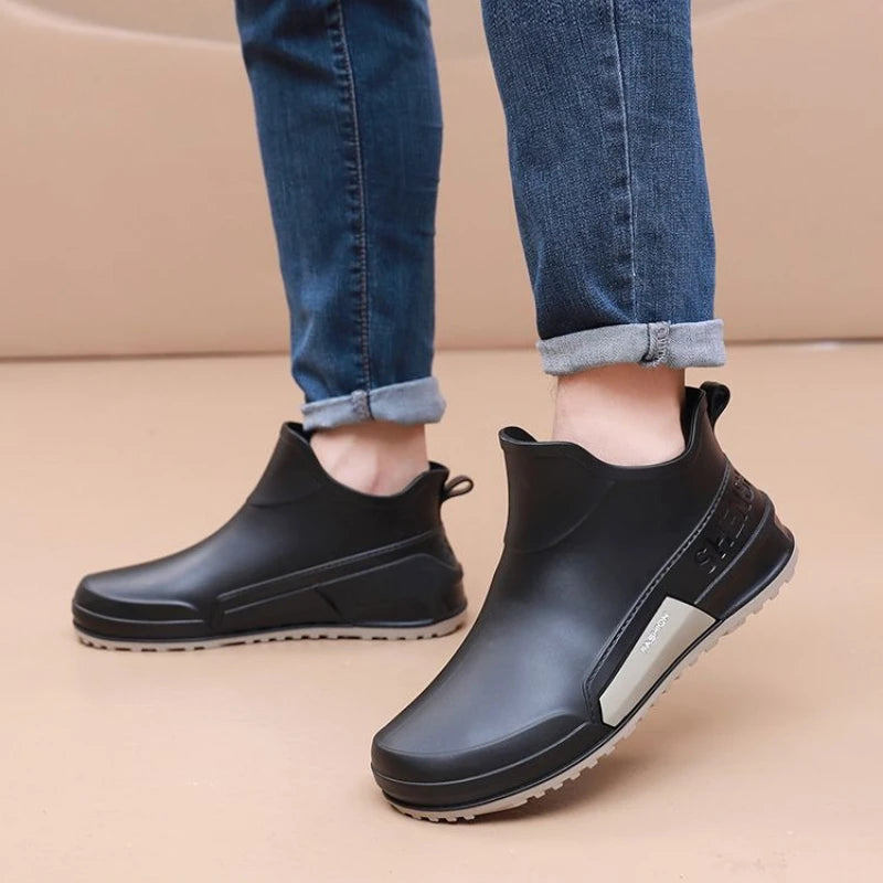 Waterproof Ankle Rain Boots for Men Chef Kitchen Fleece-lined Man Shoes Work Fashion Rainy Day Non-slip Garden Fishing Wellies