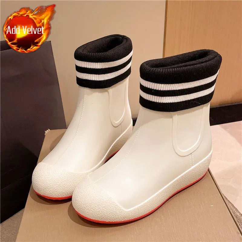Winter Big Size Warm Waterproof Fleece-lined Short Men's Rain Boots Chef Kitchen Rainy Day Adult Without Lacing Mud Male Shoes