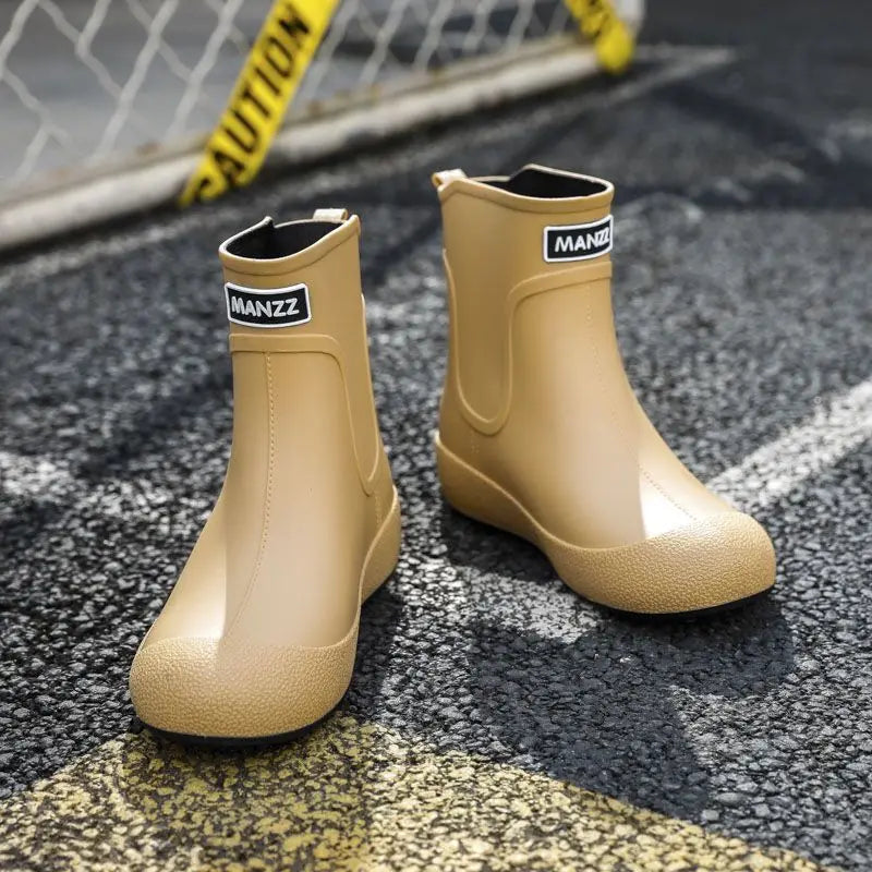 Winter Big Size Warm Waterproof Fleece-lined Short Men's Rain Boots Chef Kitchen Rainy Day Adult Without Lacing Mud Male Shoes