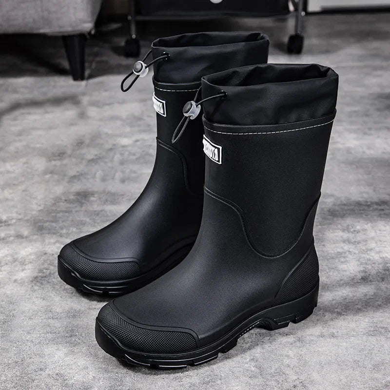 Men's Mid-calf Rain Boots.  New Style. Fashionable Mid-calf Outdoor Slip-resistant Water Shoes. Lightweight and Waterproof