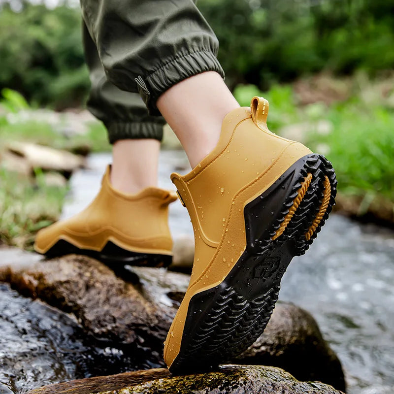 Low-cylinder Rain Shoes for Men and Women: Outdoor Fishing Waterproof Shoes, Stylish Style for Outdoor Wear, Rain Boots