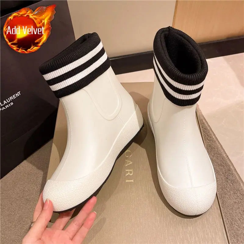 Winter Big Size Warm Waterproof Fleece-lined Short Men's Rain Boots Chef Kitchen Rainy Day Adult Without Lacing Mud Male Shoes