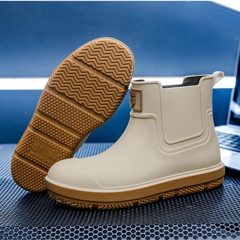 Men's Short-Tube Non-Slip Rain Boots, Fashionable Low-Top Water Shoes, Pvc One-Time Molded Rain Boots, Pastoral Labor Waterproof Shoes