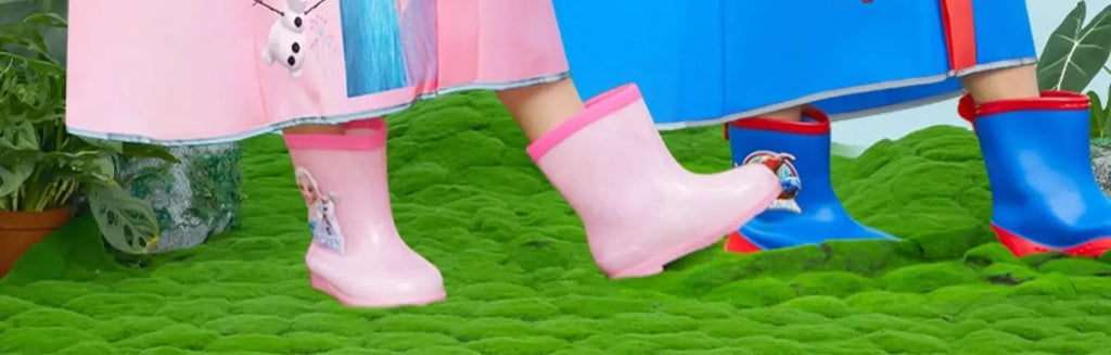 Disney Kids Raincoat Wateproof Children Elsa Spider-Man Rain Poncho Rain Coat Jacket with Backpack Position Student RainWear