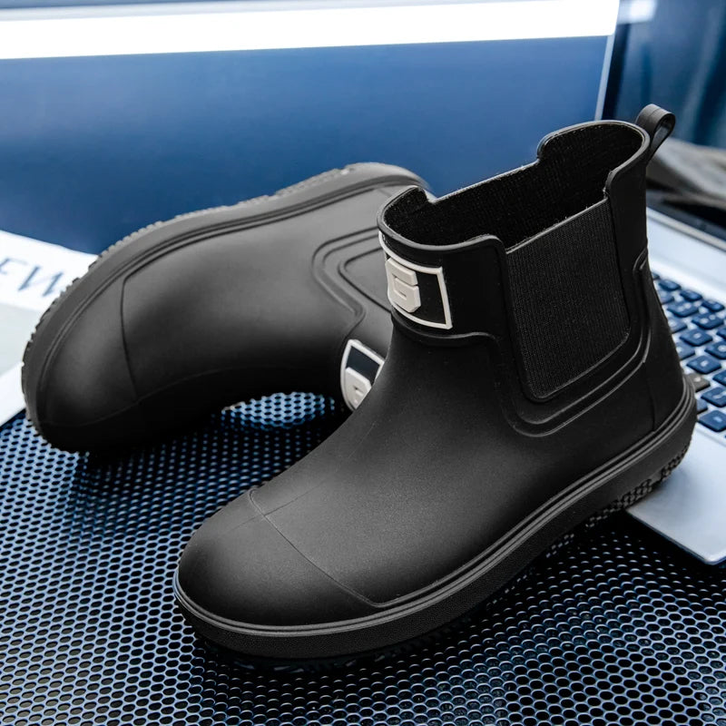 Men's Short-Tube Non-Slip Rain Boots, Fashionable Low-Top Water Shoes, Pvc One-Time Molded Rain Boots, Pastoral Labor Waterproof Shoes