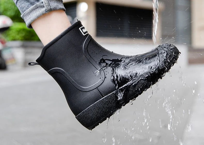 Winter Big Size Warm Waterproof Fleece-lined Short Men's Rain Boots Chef Kitchen Rainy Day Adult Without Lacing Mud Male Shoes