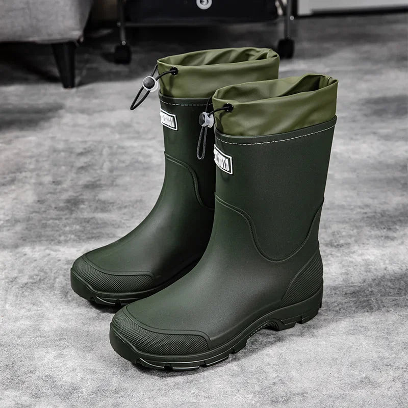 Men's Mid-calf Rain Boots.  New Style. Fashionable Mid-calf Outdoor Slip-resistant Water Shoes. Lightweight and Waterproof
